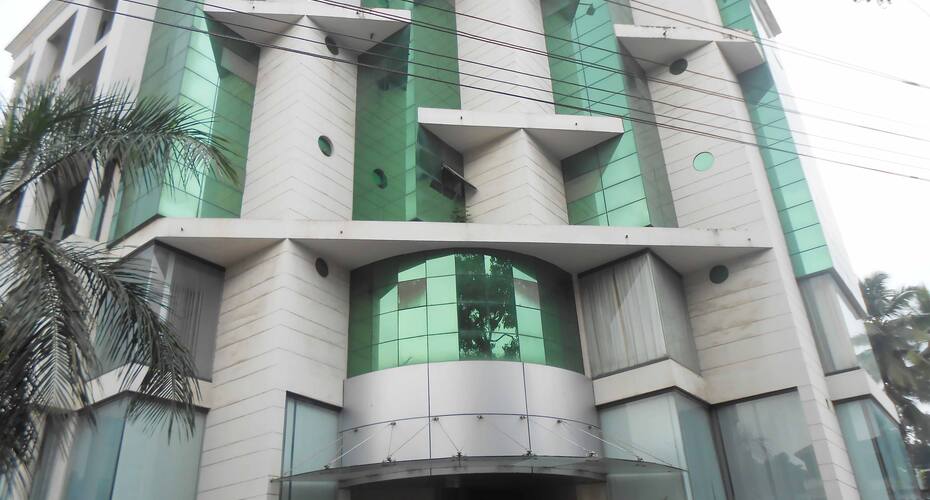 Oranj Hotel City Heights, Thiruvananthapuram 1